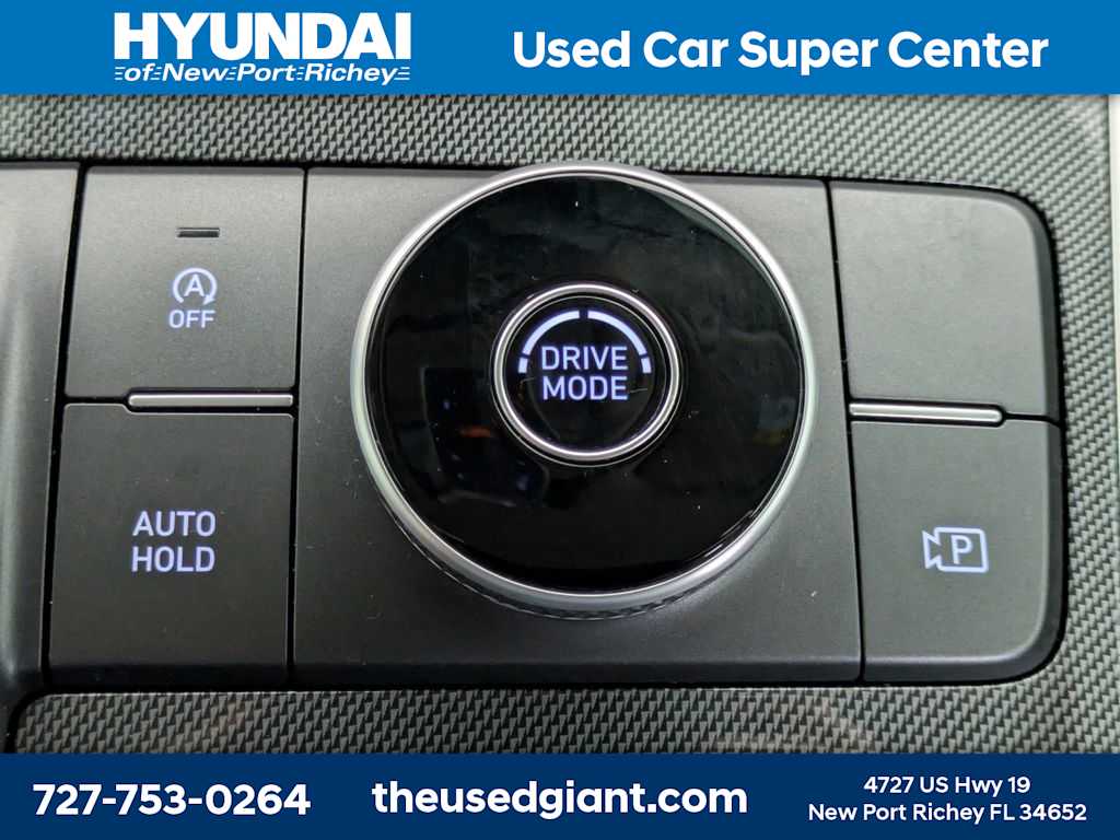 Thumbnail: 2022 Hyundai Santa Fe - 25
