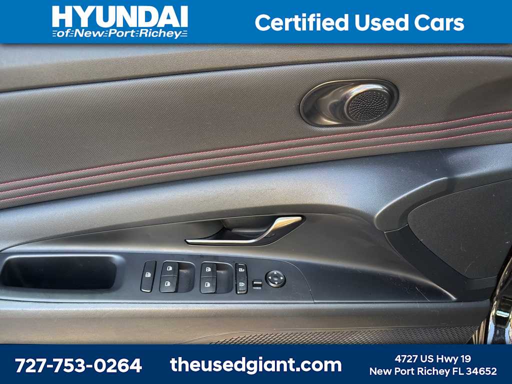 Thumbnail: 2023 Hyundai Elantra - 11