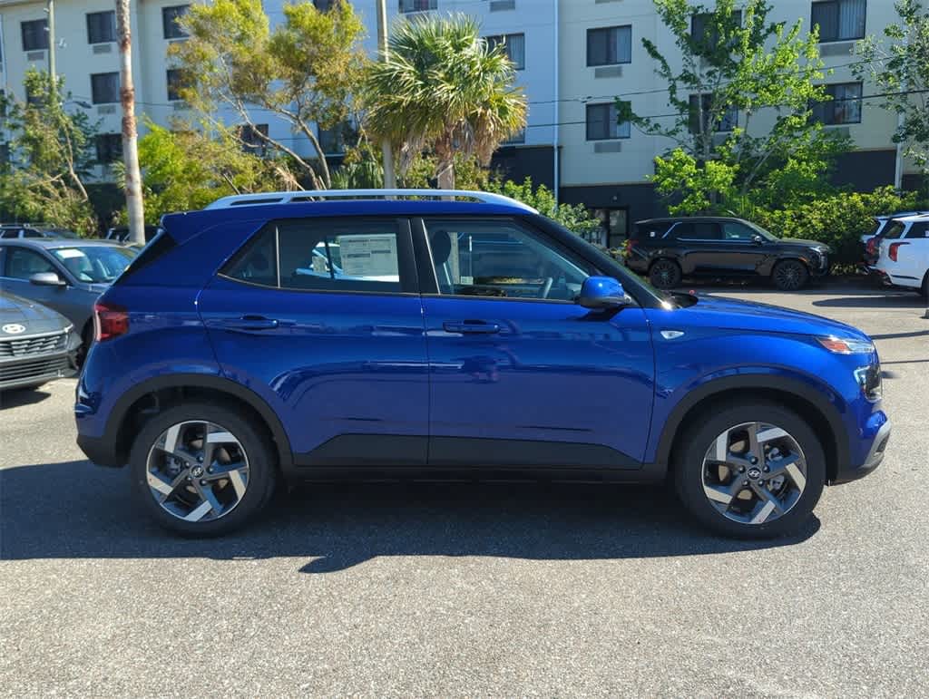 Thumbnail: 2025 Hyundai Venue - 7