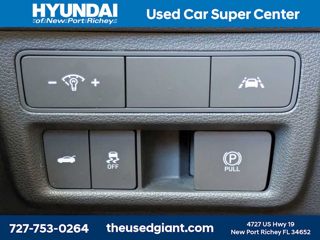 Thumbnail: 2023 Hyundai Sonata - 26
