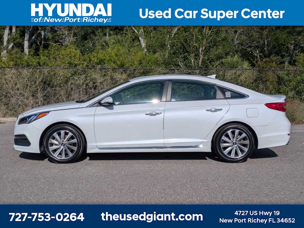 Thumbnail: 2016 Hyundai Sonata - 2