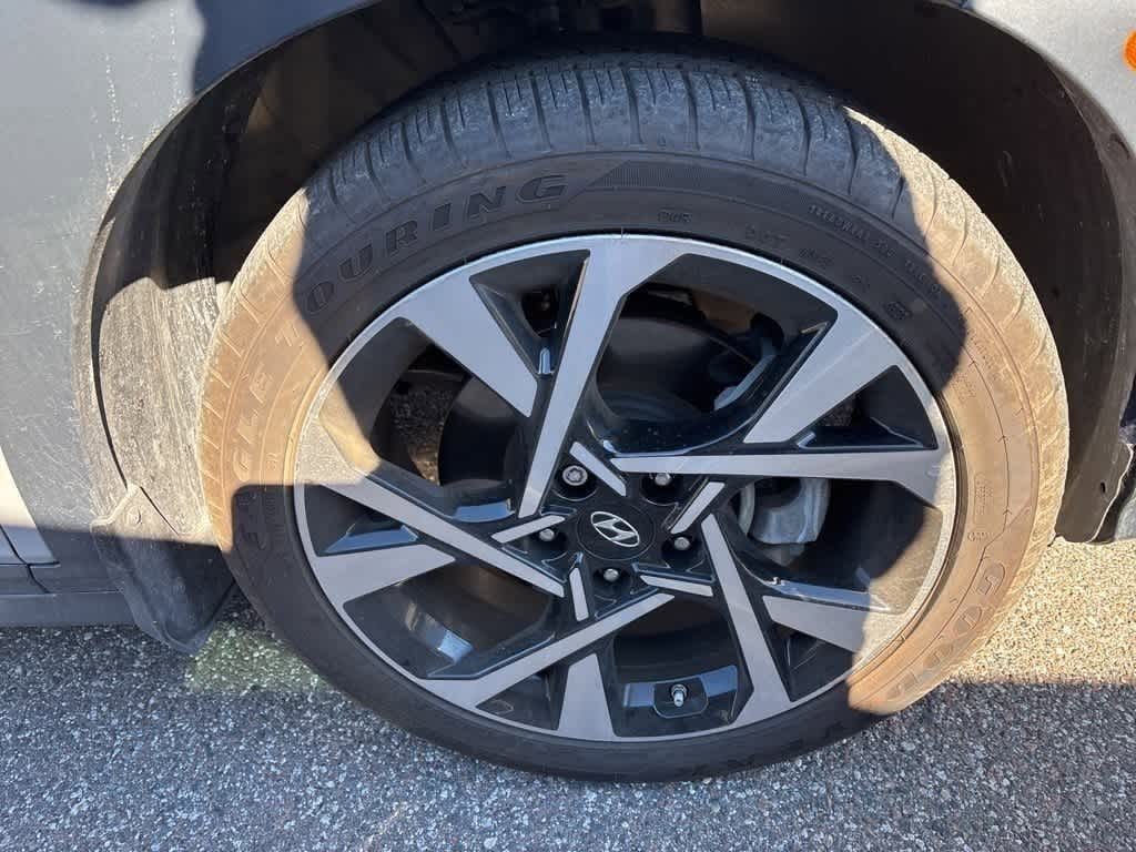 Thumbnail: 2022 Hyundai Kona - 3