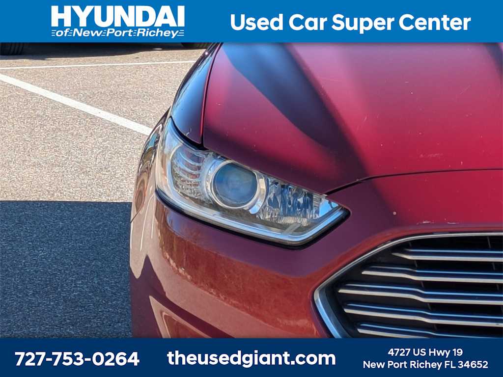 Thumbnail: 2013 Ford Fusion - 9