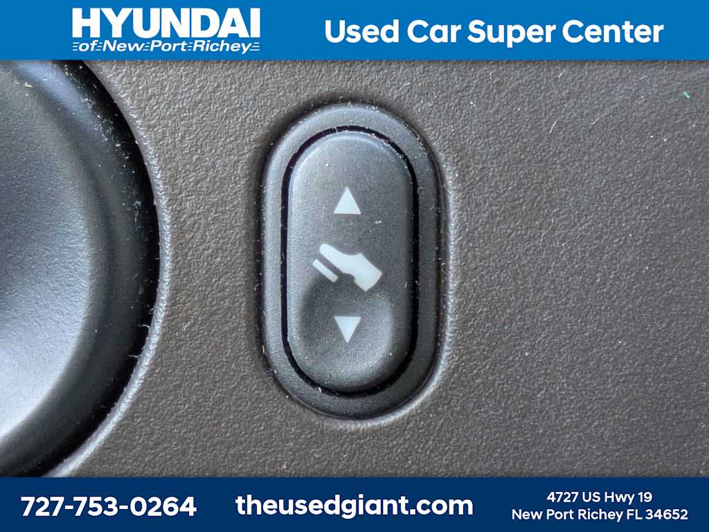 Thumbnail: 2005 Ford Expedition - 32