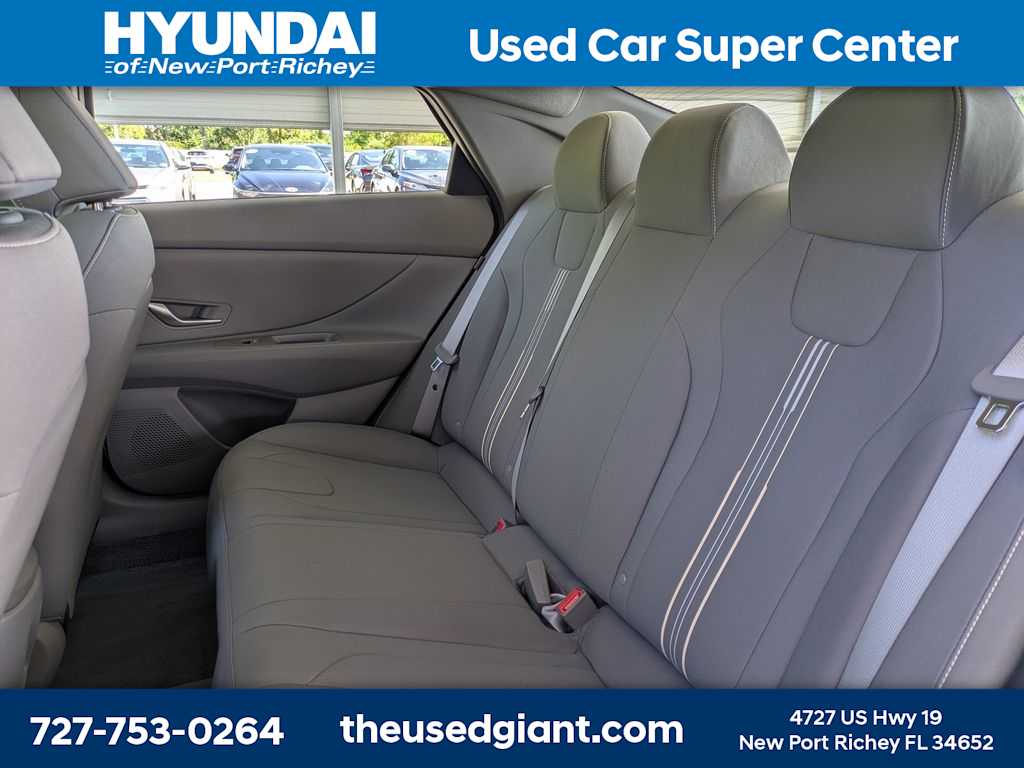 Thumbnail: 2025 Hyundai Elantra - 14