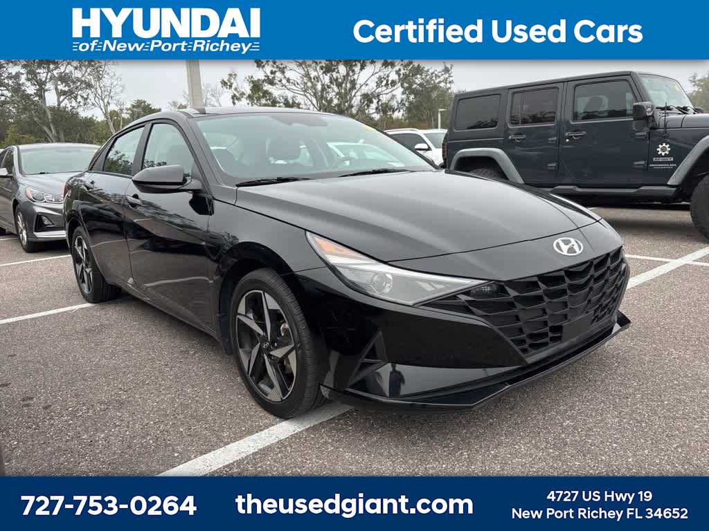 Thumbnail: 2023 Hyundai Elantra - 4