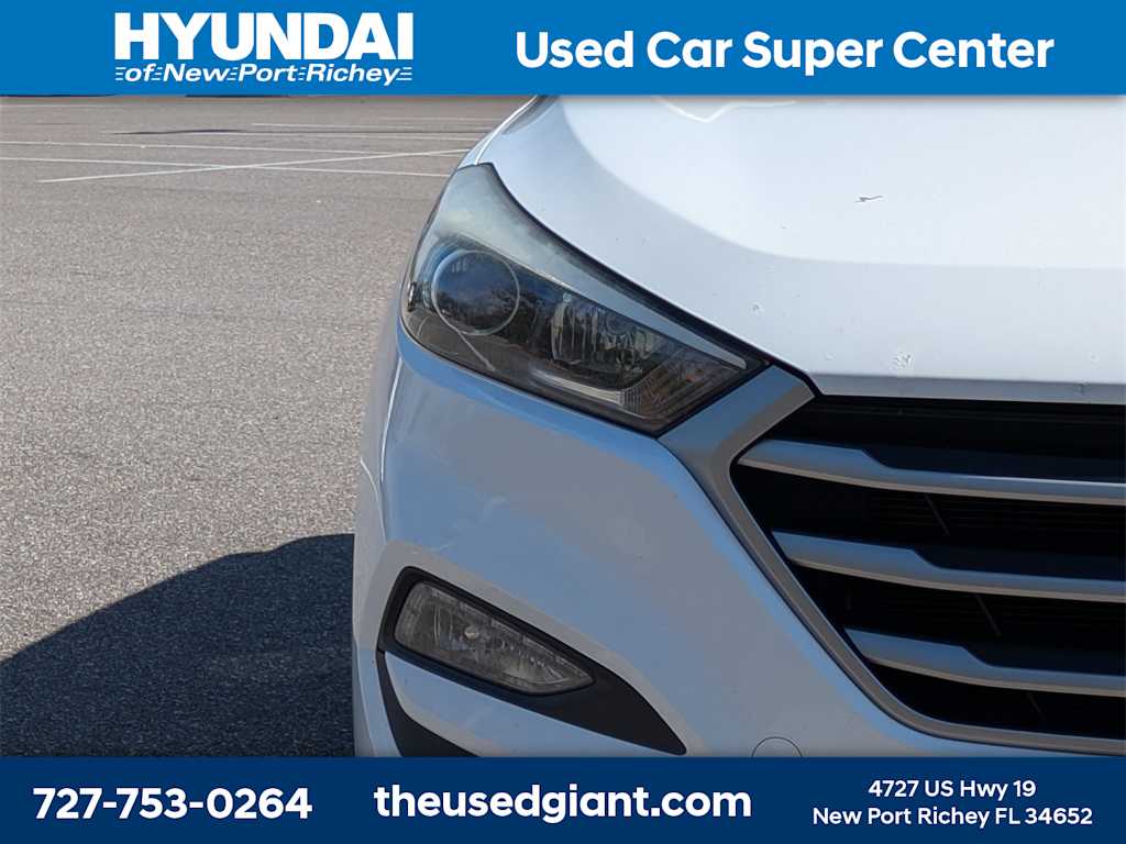 Thumbnail: 2018 Hyundai Tucson - 9