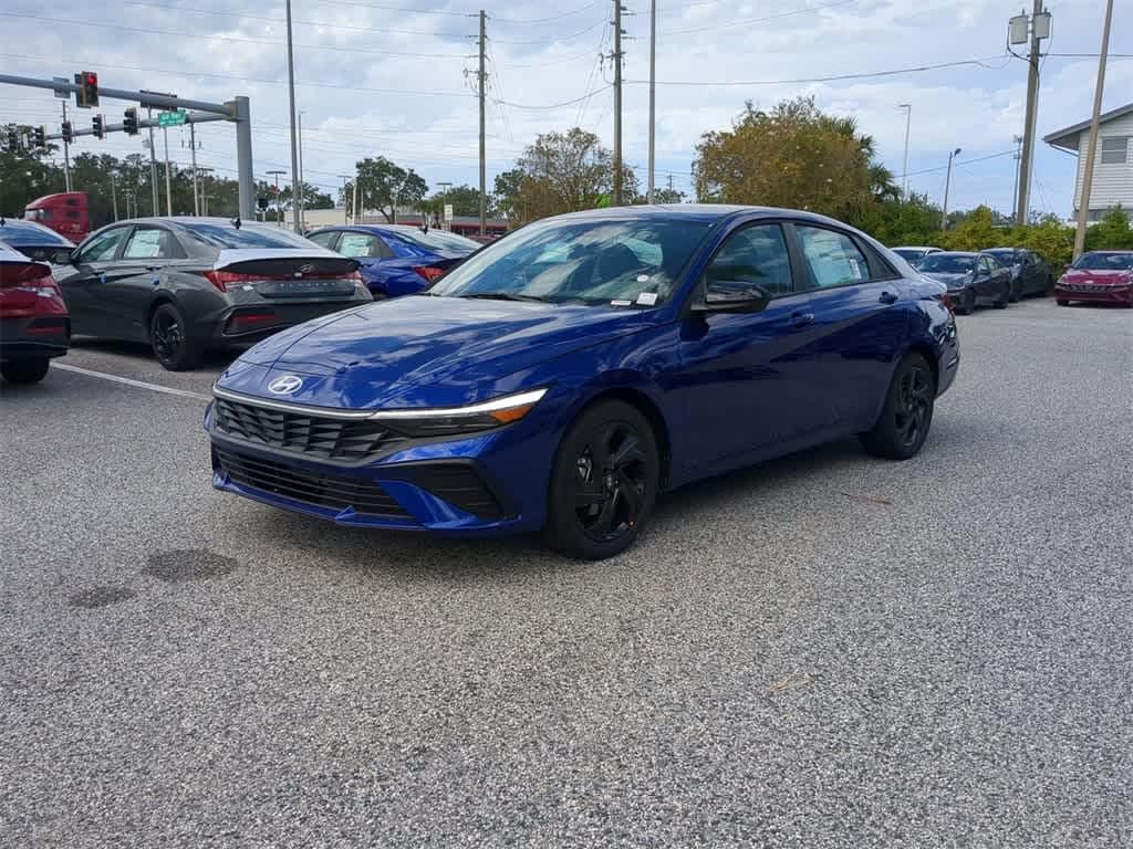 New 2026 Hyundai Elantra SEL Sport Sedan