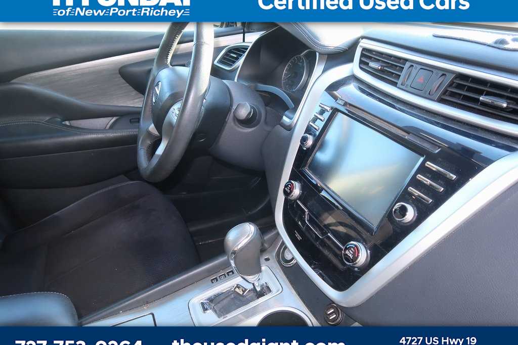 Thumbnail: 2017 Nissan Murano - 7