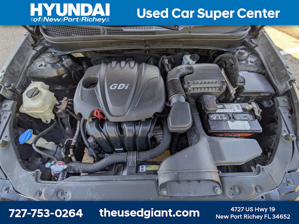 Thumbnail: 2012 Hyundai Sonata - 12