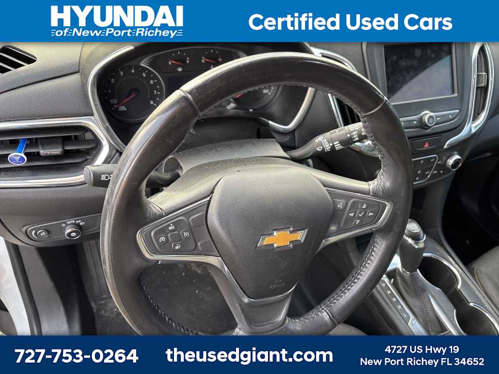 Thumbnail: 2019 Chevrolet Equinox - 10