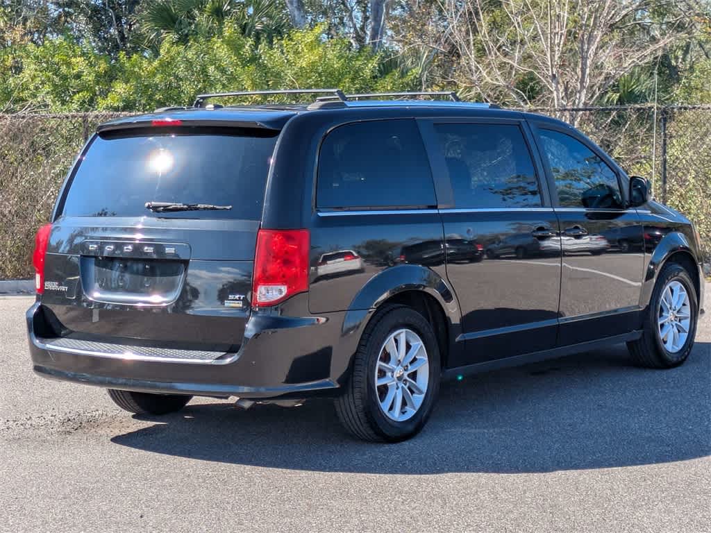 Thumbnail: 2018 Dodge Grand Caravan - 5