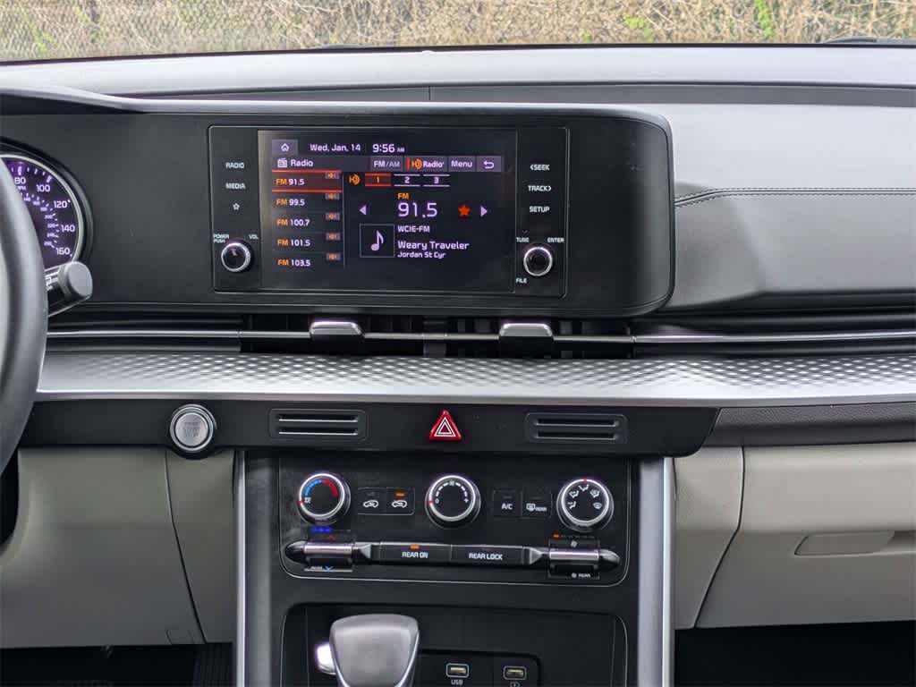 Thumbnail: 2024 Kia Carnival - 24