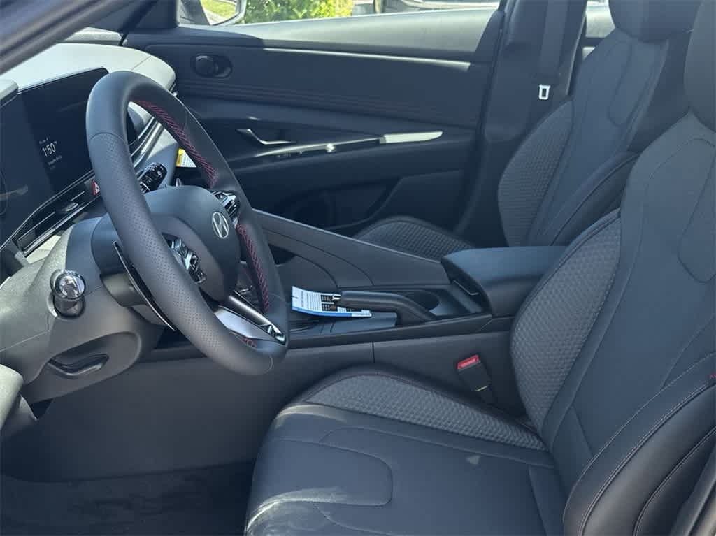 Thumbnail: 2025 Hyundai Elantra - 13