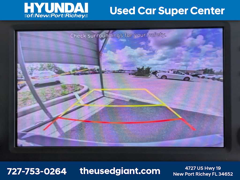 Thumbnail: 2023 Hyundai Elantra - 18