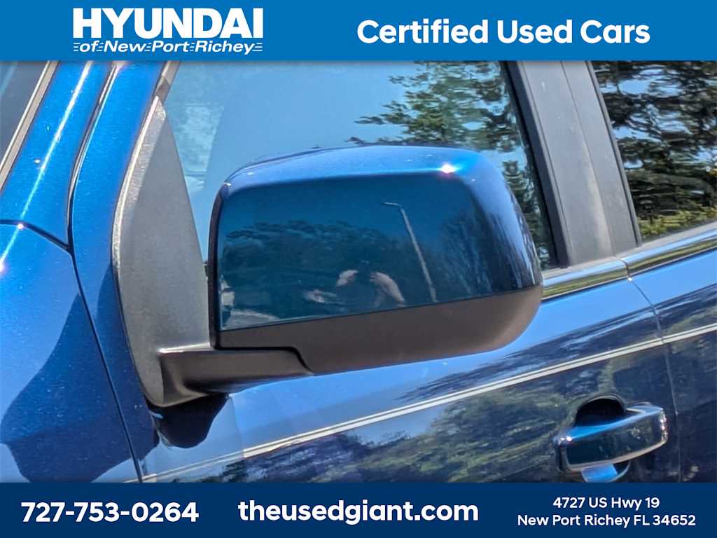 Thumbnail: 2019 Chevrolet Colorado - 11
