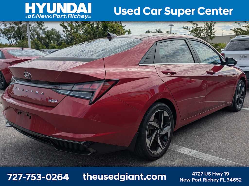 Thumbnail: 2022 Hyundai Elantra - 2
