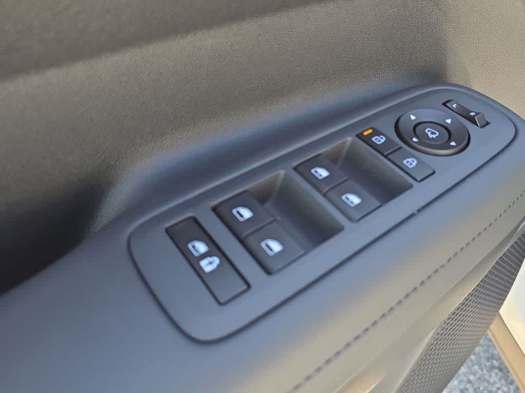 Thumbnail: 2026 Hyundai Santa Fe - 17