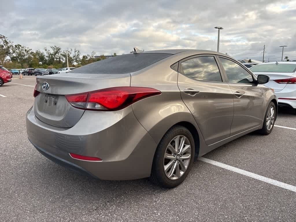 Used 2014 Hyundai Elantra SE Sedan
