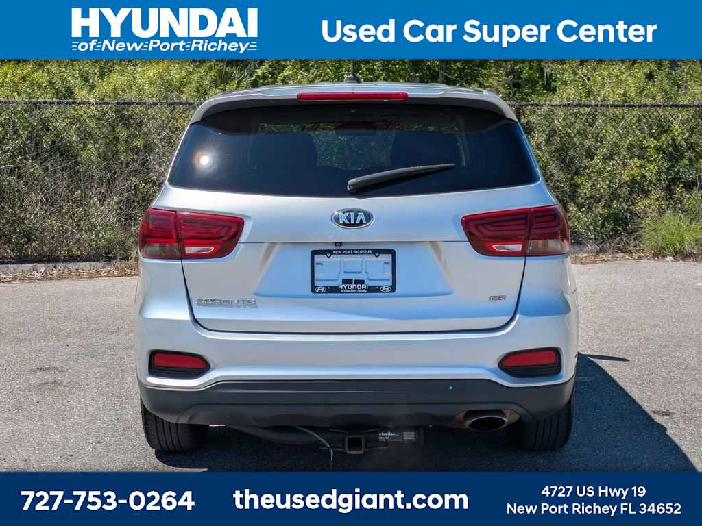 Thumbnail: 2020 Kia Sorento - 4