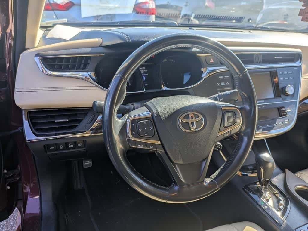 Thumbnail: 2013 Toyota Avalon - 11