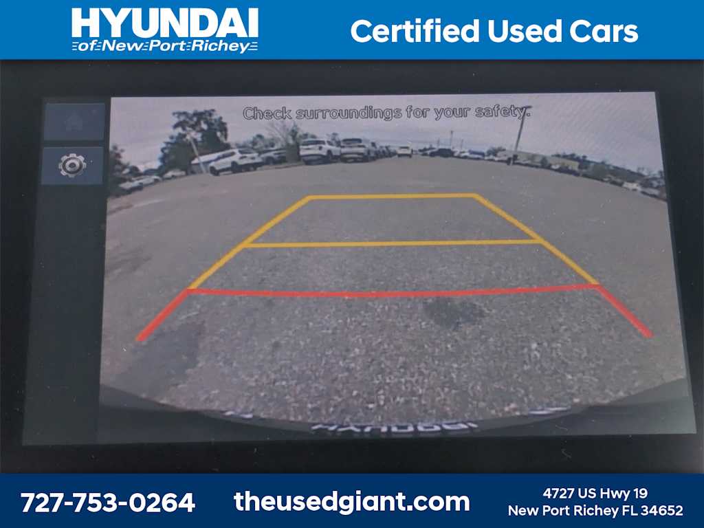 Thumbnail: 2023 Hyundai Venue - 19