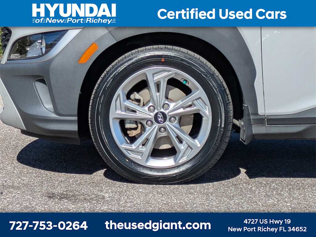 Thumbnail: 2022 Hyundai Kona - 10