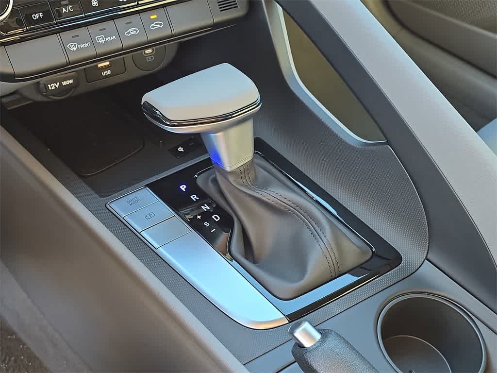 Thumbnail: 2026 Hyundai Elantra - 30