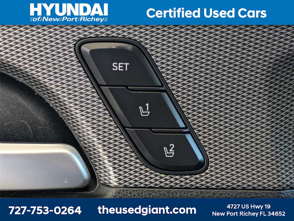 Thumbnail: 2019 Hyundai Santa Fe - 27