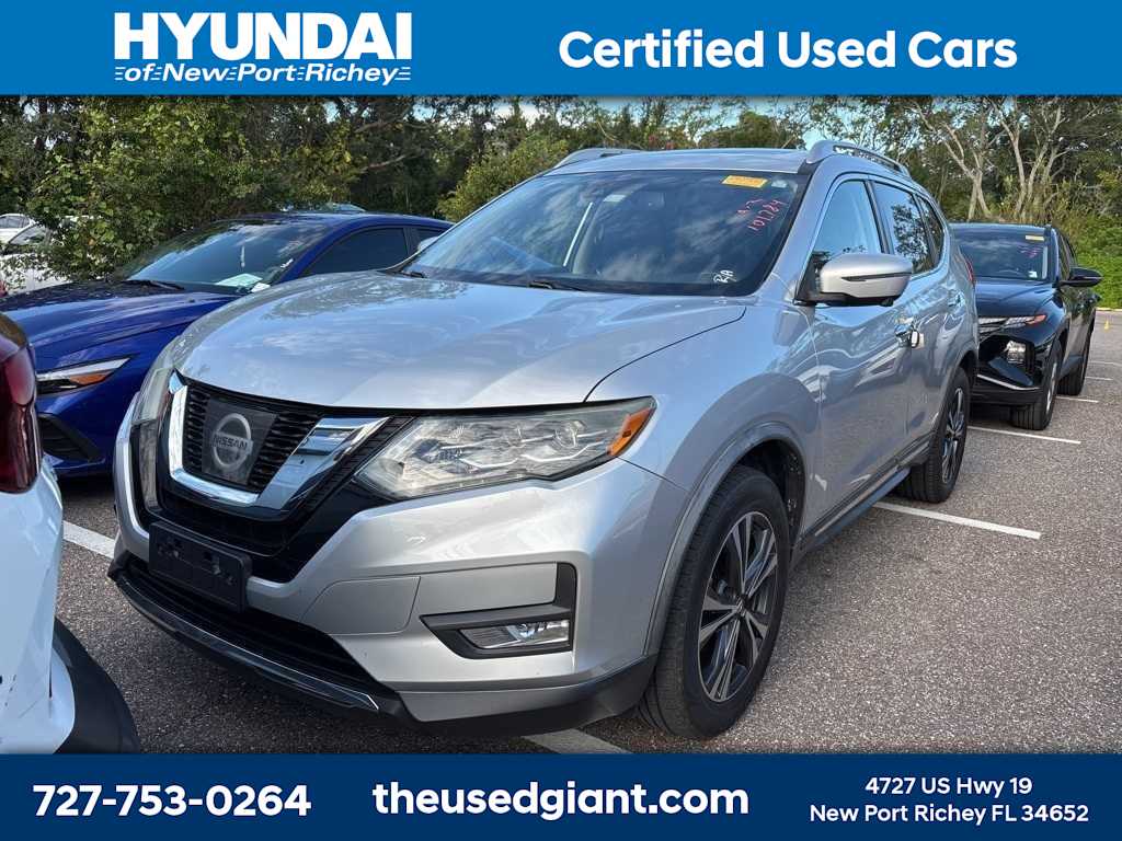 Thumbnail: 2017 Nissan Rogue - 1