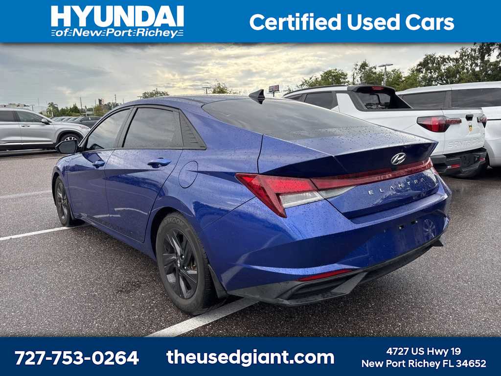 Thumbnail: 2021 Hyundai Elantra - 2