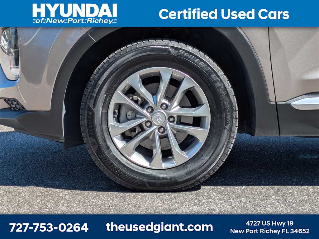Thumbnail: 2019 Hyundai Santa Fe - 10