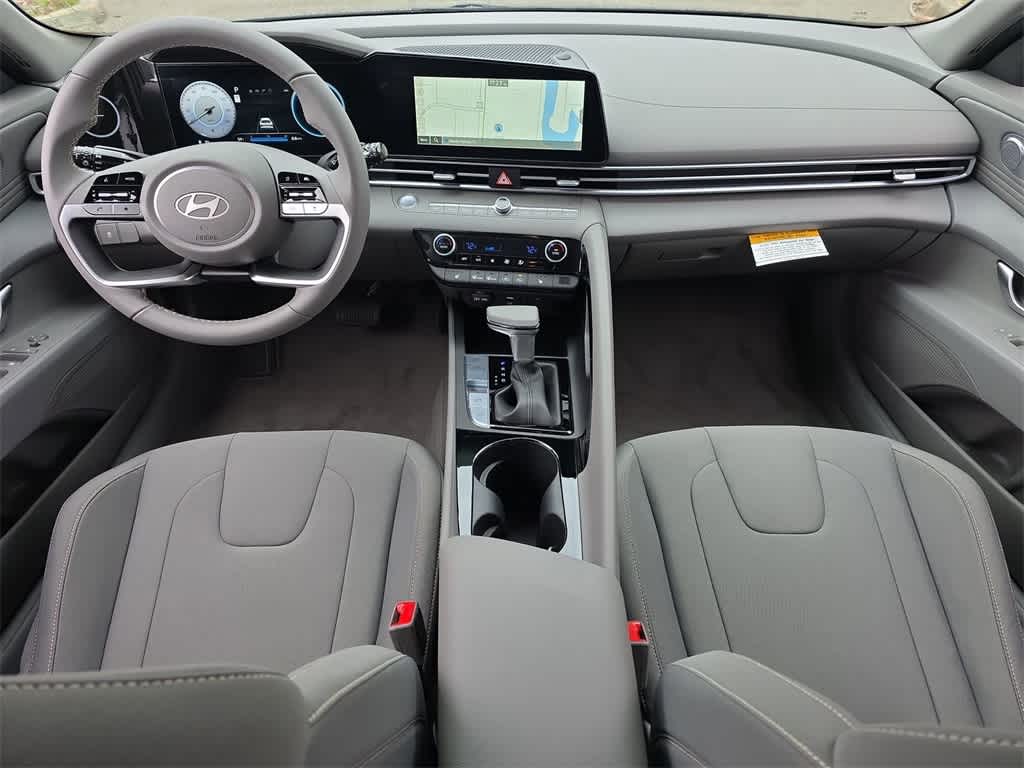 Thumbnail: 2025 Hyundai Elantra - 14