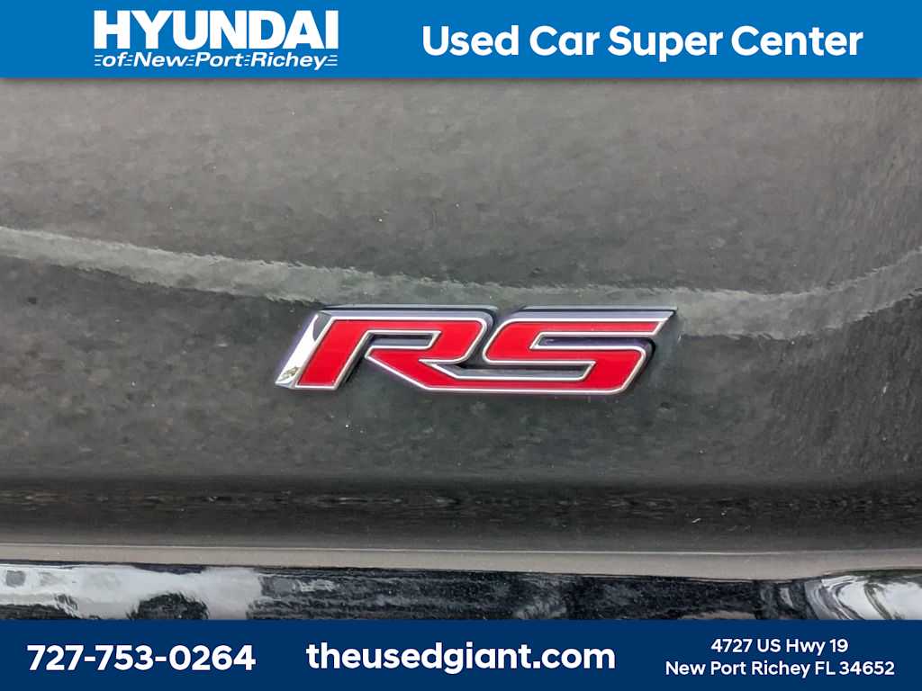 Thumbnail: 2019 Chevrolet Camaro - 12