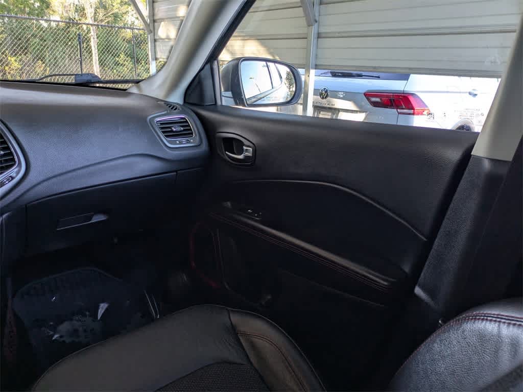 Thumbnail: 2021 Jeep Compass - 22