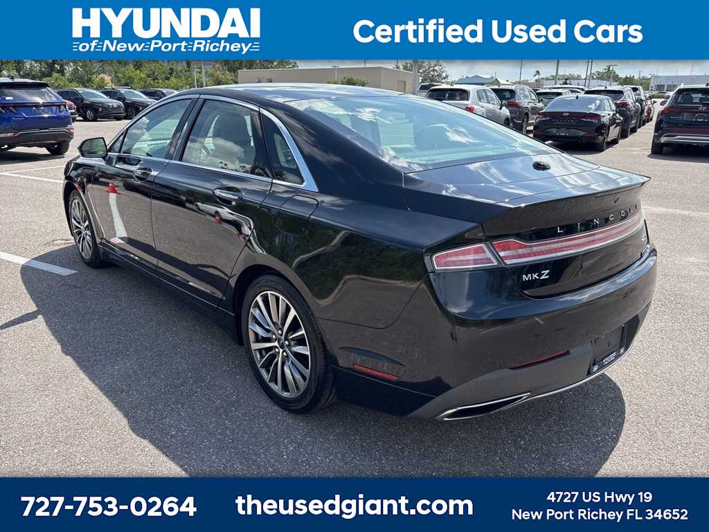 Thumbnail: 2019 Lincoln MKZ - 3