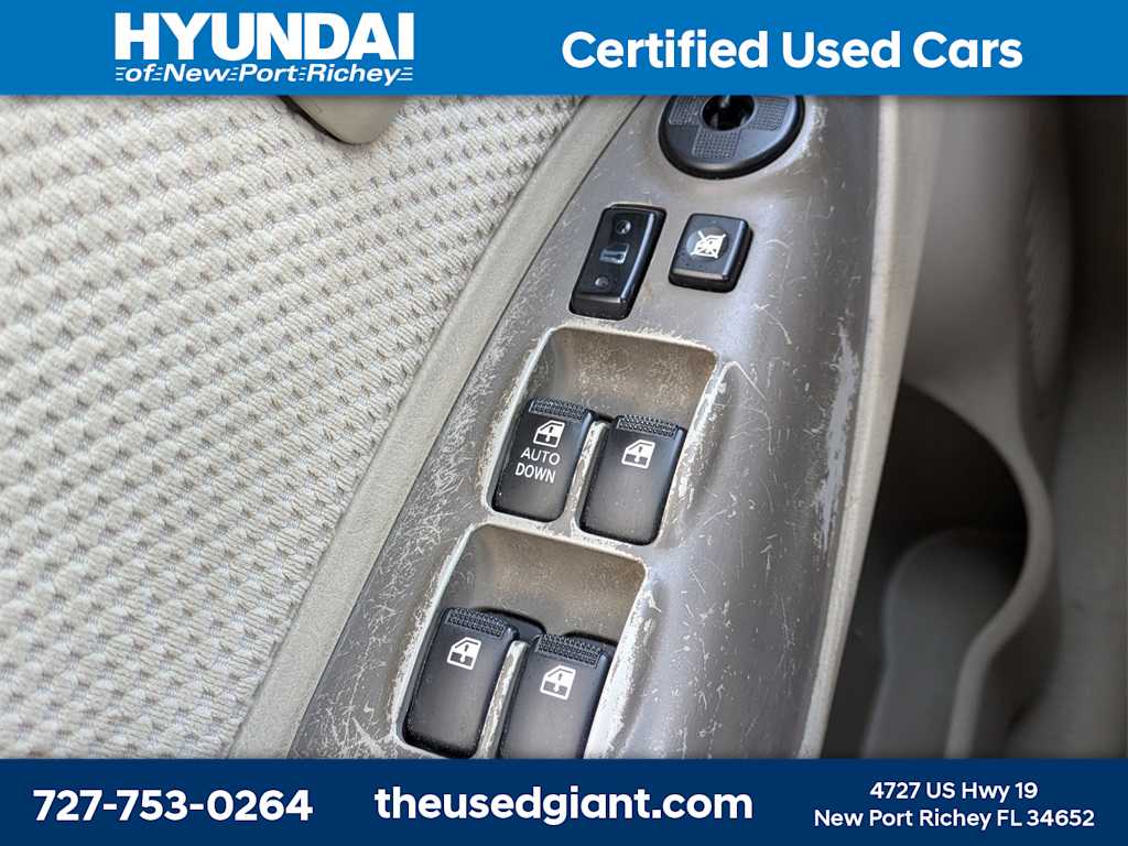 Thumbnail: 2006 Hyundai Tucson - 25
