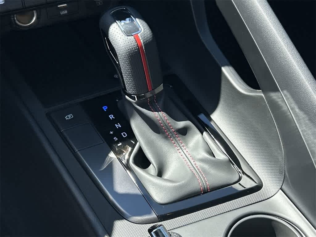 2025 Hyundai Elantra N Line 32