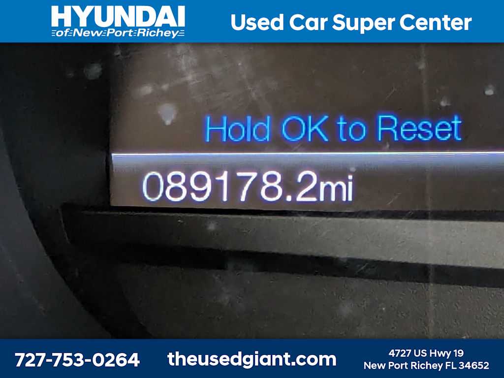 Thumbnail: 2015 Ford Edge - 39