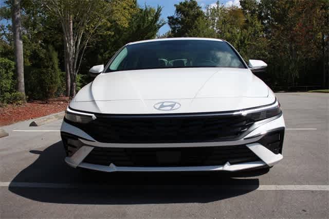 Thumbnail: 2024 Hyundai Elantra - 5
