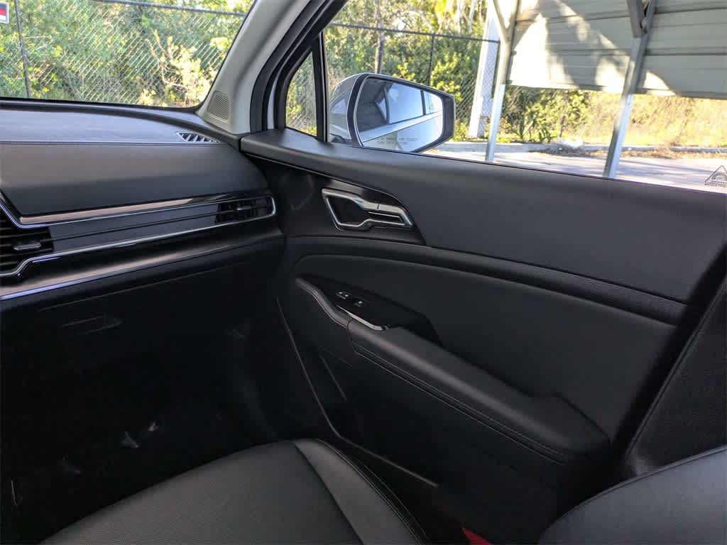 Thumbnail: 2025 Kia Sportage - 19