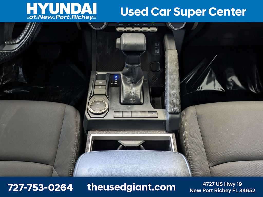 Thumbnail: 2024 Toyota Tacoma - 18