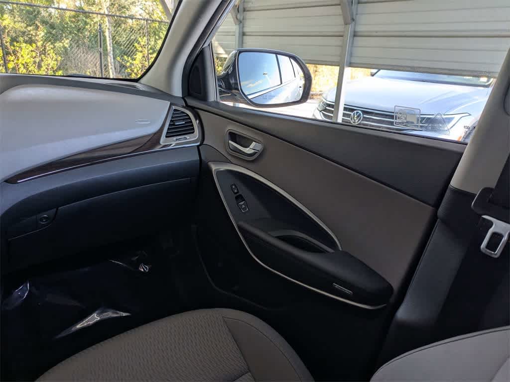 Thumbnail: 2018 Hyundai Santa Fe - 20