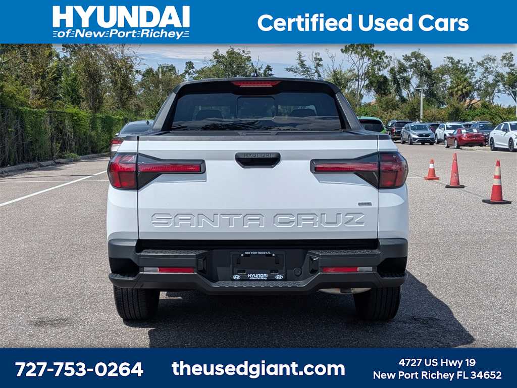 Thumbnail: 2023 Hyundai Santa Cruz - 4