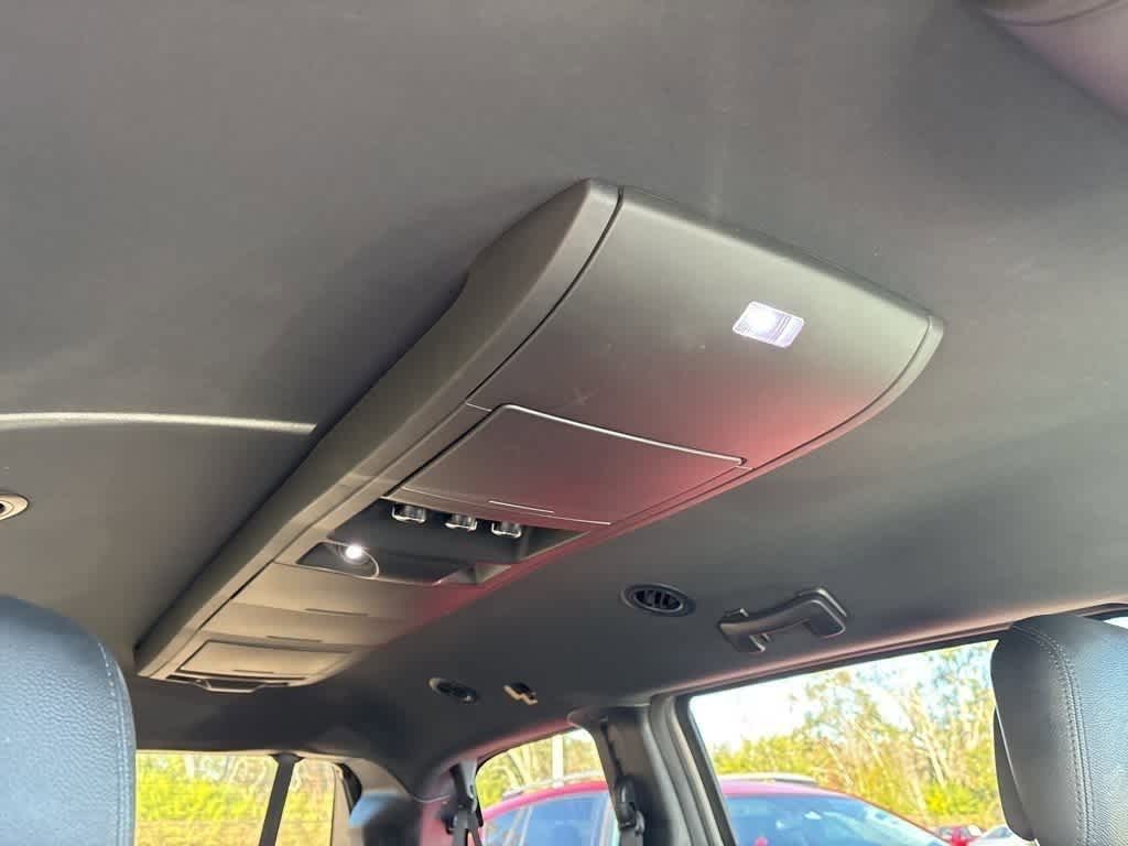 Thumbnail: 2016 Dodge Grand Caravan - 8