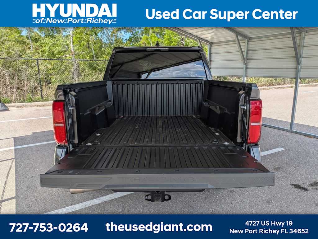 Thumbnail: 2024 Toyota Tacoma - 11