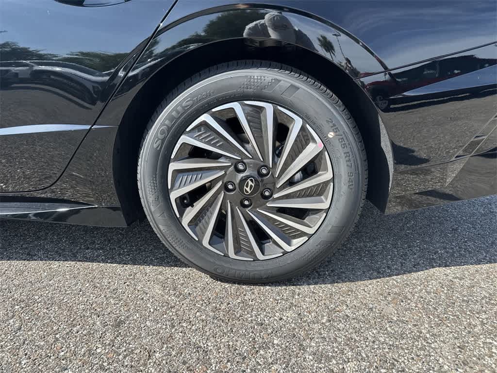 Thumbnail: 2025 Hyundai Sonata - 13