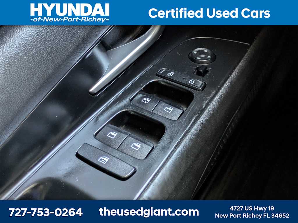 Thumbnail: 2021 Hyundai Elantra - 23