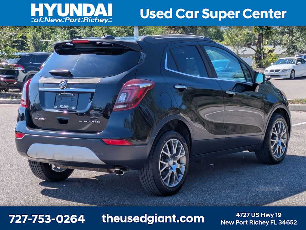 Thumbnail: 2017 Buick Encore - 5