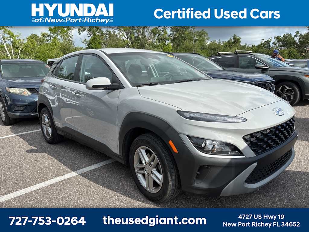 2022 Hyundai Kona SE 4